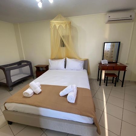 Althea Apartment Maroulás 外观 照片