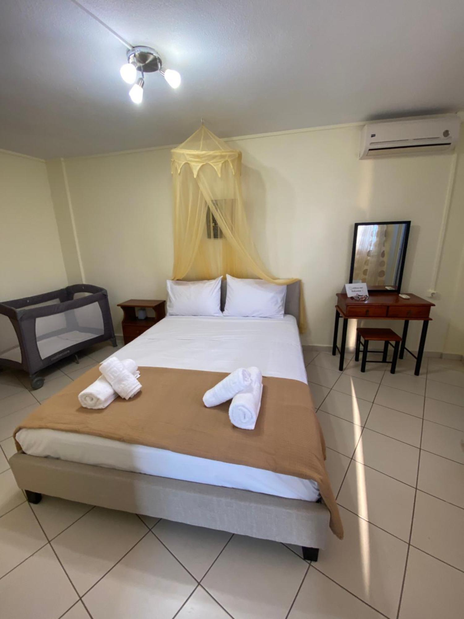 Althea Apartment Maroulás 外观 照片